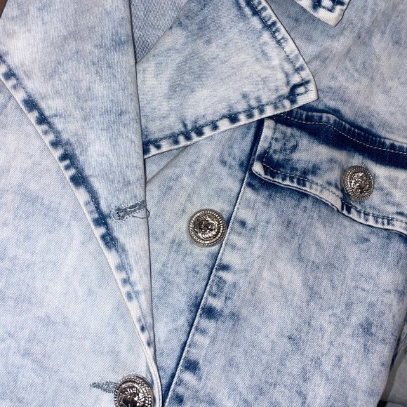 Star Studded Denim Trenchcoat-Type Dress - Picture 6 of 7